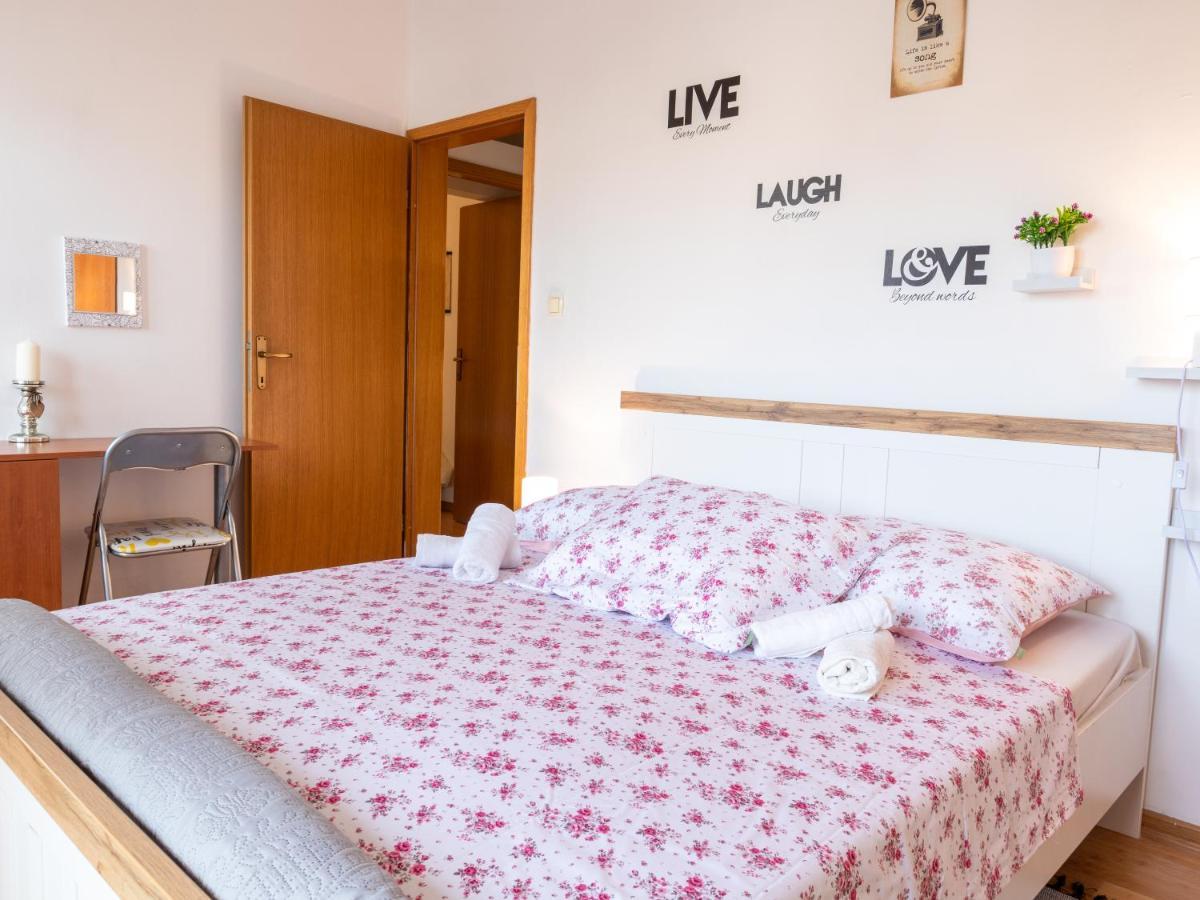 Luxury Apartment In Ancient City Сплит Екстериор снимка