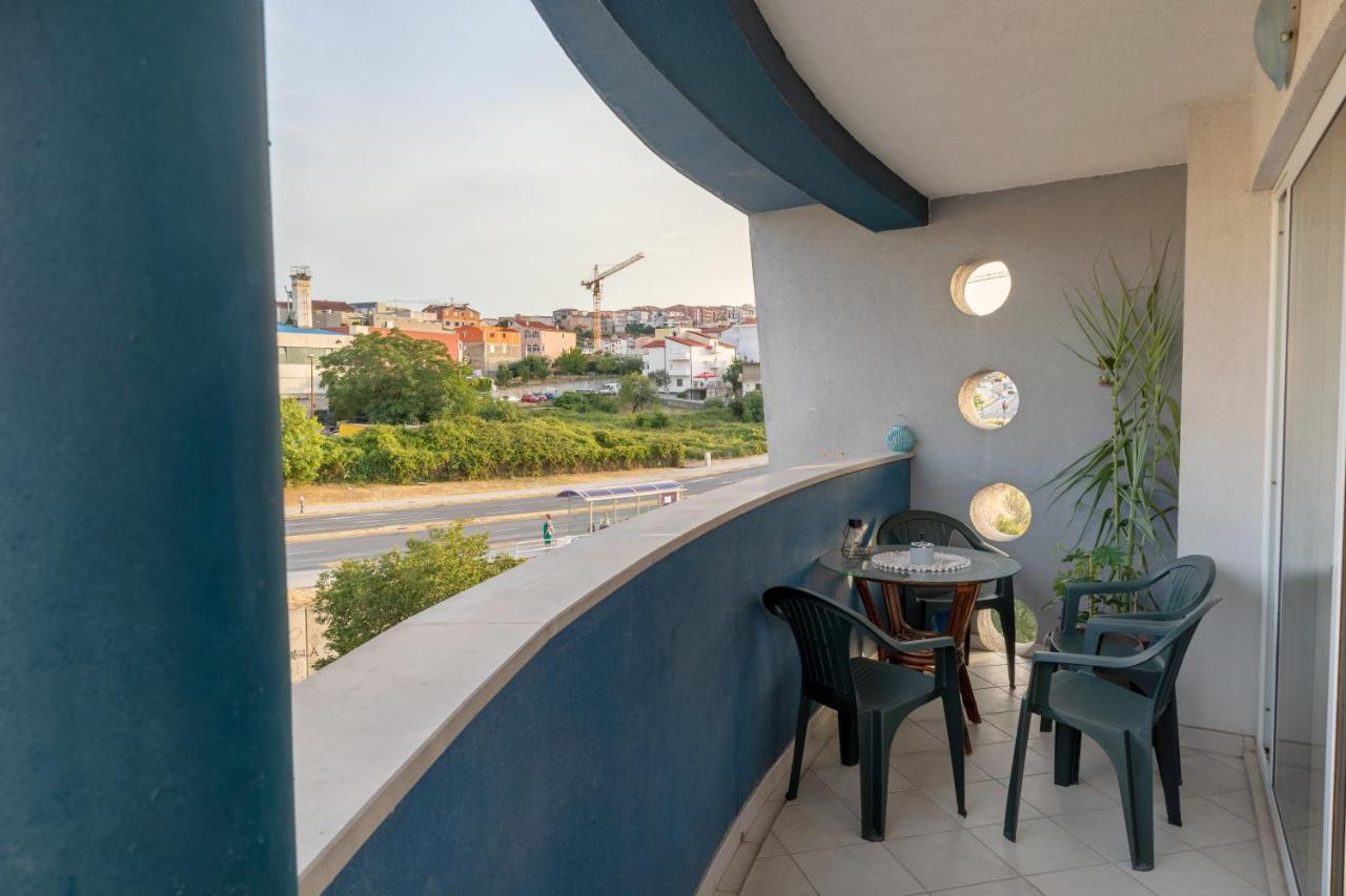 Luxury Apartment In Ancient City Сплит Екстериор снимка
